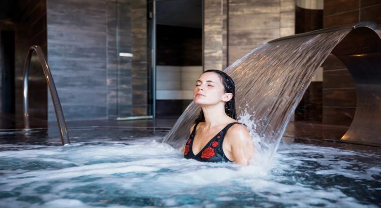 Manfaat Baik Mandi Air Dingin Untuk Menjaga Kesehatan Mental dan Daya Tahan Tubuh