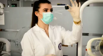 Inovasi Dunia Medis Terkini Teknologi AI Terapi Genetik