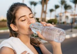 Pola Minum Air Putih