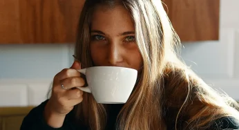 Kebiasaan Minum Kopi Bisa Bikin Tubuh Kekurangan Zat Besi, Ini Kata Dokter